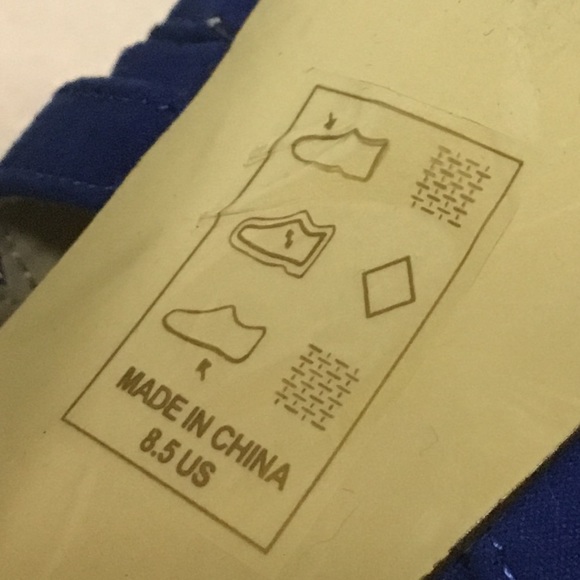 High Heels - Picture 5 of 5